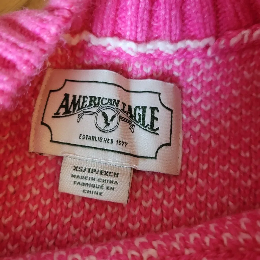 American Eagle Outfitters stay cozy
